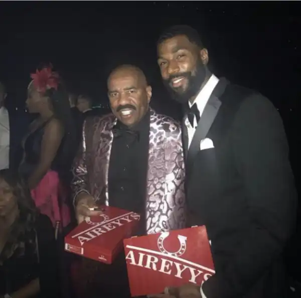 BBNaija: Photo Of Mike And Popular American Actor, Stephen Harvey